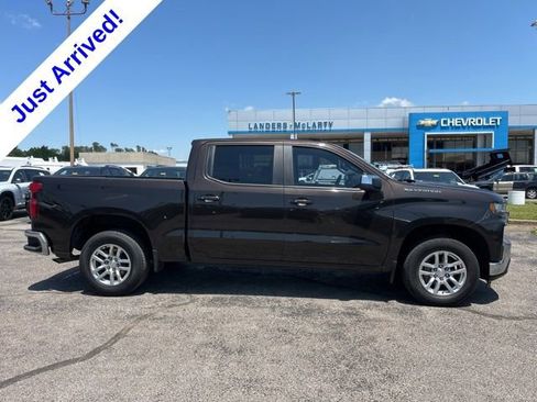 Used 2019 Chevrolet Silverado 1500 LT w/ All-Star Edition RWD image 2