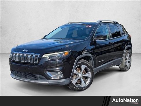 Used 2019 Jeep Cherokee Limited image 1