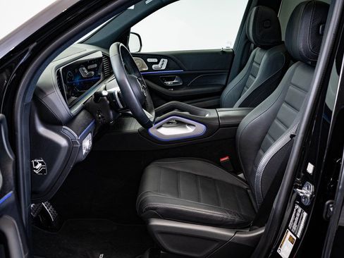 Certified 2025 Mercedes-Benz GLS 450 4MATIC image 20