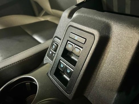 Used 2023 Ford Bronco Black Diamond w/ Sasquatch Package AWD/4WD image 37