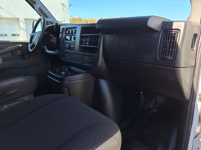 Used 2025 GMC Savana 2500 w/ Driver Convenience Package RWD image 15