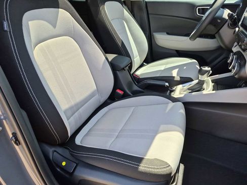 New 2026 Hyundai Venue SEL FWD image 21