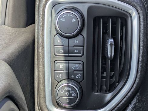 Used 2019 Chevrolet Silverado 1500 RST w/ All-Star Edition AWD/4WD image 27