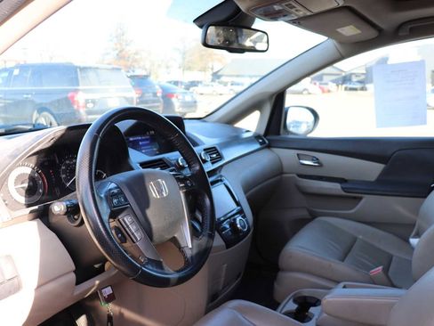 Used 2014 Honda Odyssey EX-L image 10