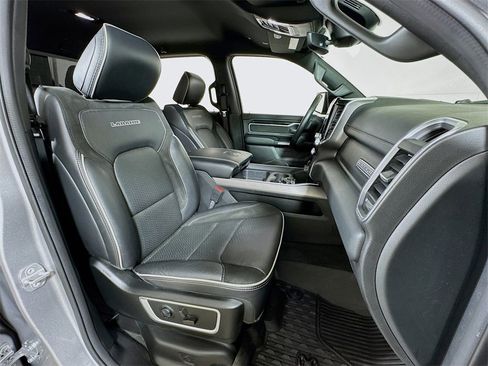 Used 2021 RAM 1500 Laramie w/ Sport Appearance Package image 27