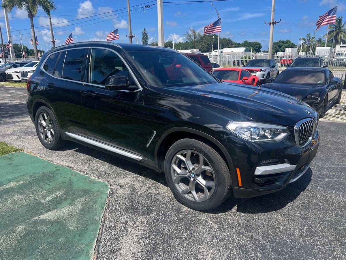 Used 2021 BMW X3 xDrive30i w/ Premium Package AWD/4WD image 4