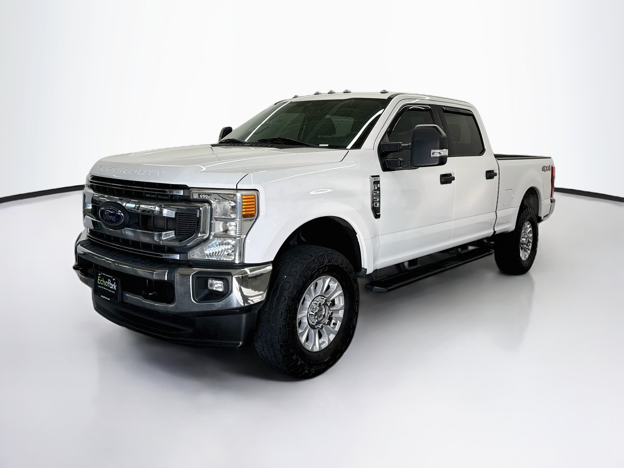 Used 2021 Ford F250 XLT w/ XLT Value Package AWD/4WD image 3
