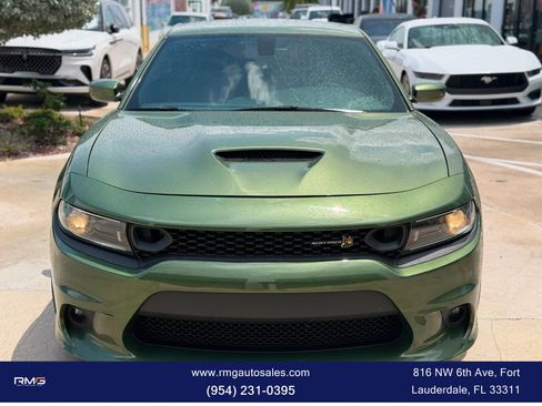 Used 2022 Dodge Charger Scat Pack RWD image 4