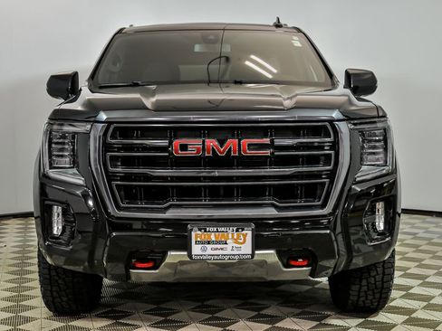 Used 2022 GMC Yukon AT4 AWD/4WD image 4