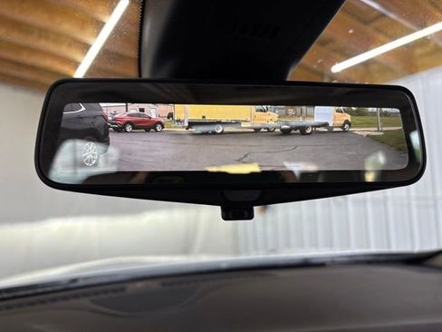 Used 2020 Buick Enclave Essence w/ Sound and Sites Package FWD image 43