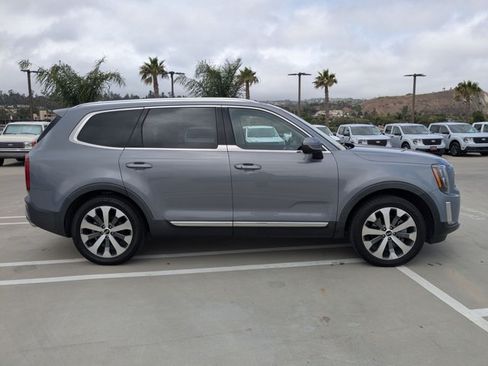 Used 2021 Kia Telluride EX w/ EX Premium Package AWD/4WD image 4