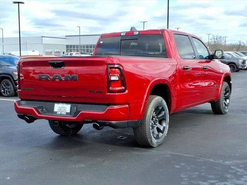 New 2026 RAM 1500 4x4 Crew Cab image 18