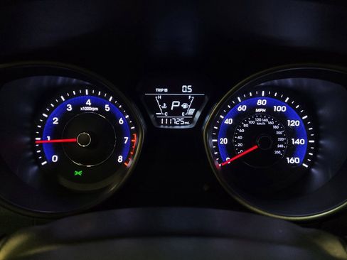 Used 2016 Hyundai Elantra Value Edition FWD image 23