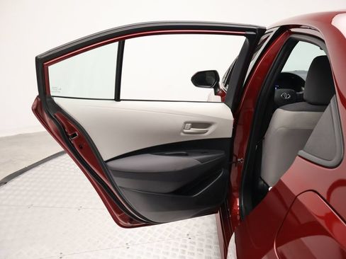 Certified 2024 Toyota Corolla LE FWD image 21