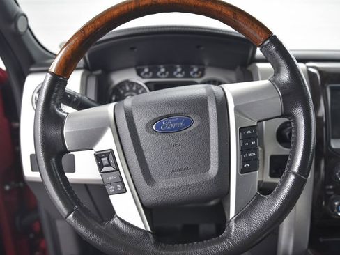 Used 2014 Ford F150 Platinum image 18