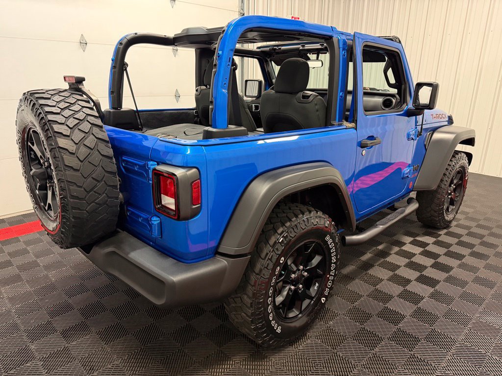Used 2021 Jeep Wrangler Sport AWD/4WD image 4