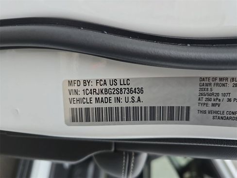 New 2025 Jeep Grand Cherokee L Limited w/ MOPAR Finishing Package image 38