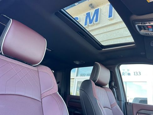 New 2026 RAM 2500 Limited AWD/4WD image 15