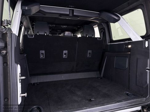 Used 2024 Ford Bronco Wildtrak image 27