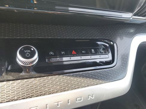 New 2025 Ford Expedition Platinum w/ Stealth Performance Package image 25