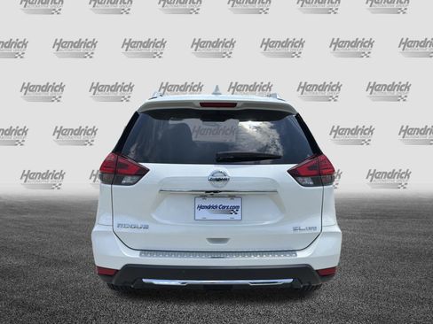 Used 2017 Nissan Rogue SL AWD/4WD image 9