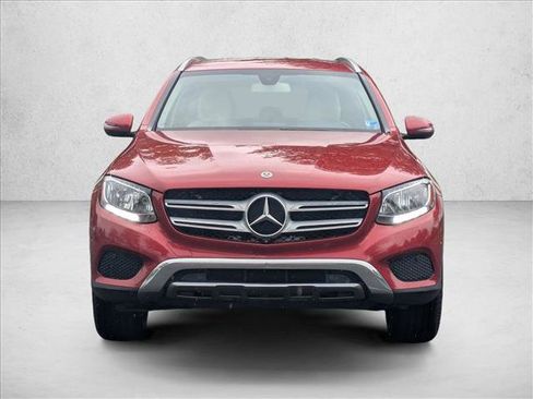Used 2018 Mercedes-Benz GLC 300 image 2