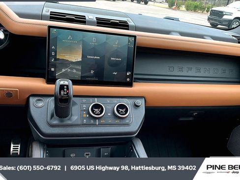 Used 2024 Land Rover Defender 130 X image 23