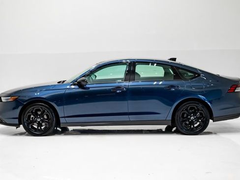 Used 2025 Honda Accord SE image 21