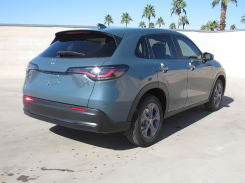 New 2026 Honda HR-V LX image 4