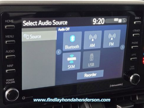 Used 2021 Toyota C-HR LE image 17