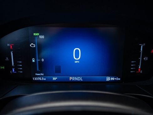 Used 2024 Ford Escape SE image 27