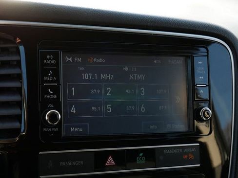 Used 2019 Mitsubishi Outlander ES AWD/4WD image 22
