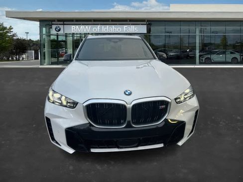 New 2026 BMW X5 M60i image 3
