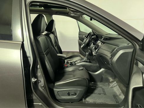 Used 2019 Nissan Rogue SL w/ Premium Package AWD/4WD image 30