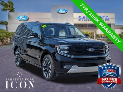 Certified 2025 Ford Expedition Platinum w/ Driver's Package