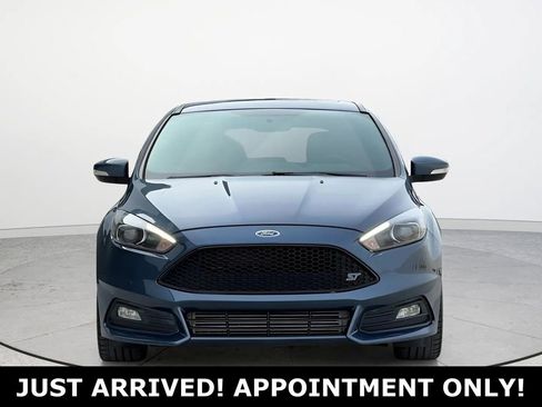 Used 2018 Ford Focus ST w/ Equipment Group 402A image 5