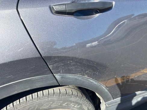 Used 2018 Honda CR-V LX image 9