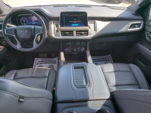 Used 2023 Chevrolet Suburban RST AWD/4WD image 14