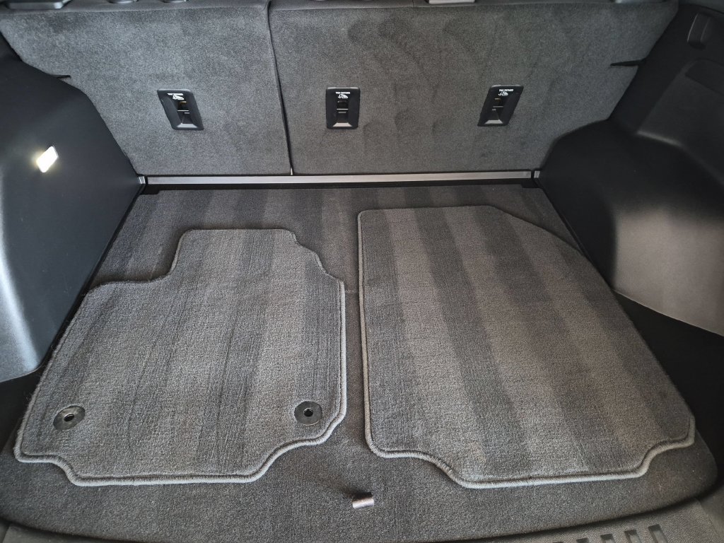 Used 2026 GMC Terrain Elevation FWD image 25