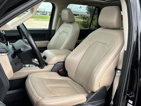Used 2024 Ford Expedition Max Limited AWD/4WD image 13