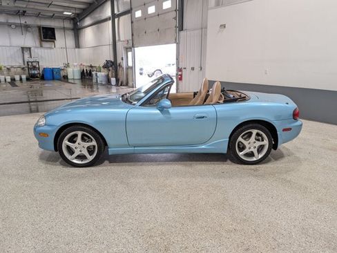 Used 2002 MAZDA MX-5 Miata LS RWD image 5