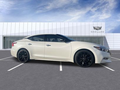 Used 2017 Nissan Maxima SR