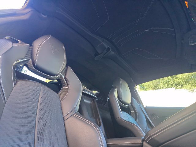 Used 2022 Chevrolet Corvette Stingray Premium Cpe w/ Z51 Performance Package RWD image 19