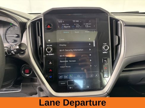 Used 2024 Subaru Crosstrek 2.0i Premium image 15