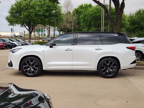 New 2026 Lexus TX 500h AWD image 3