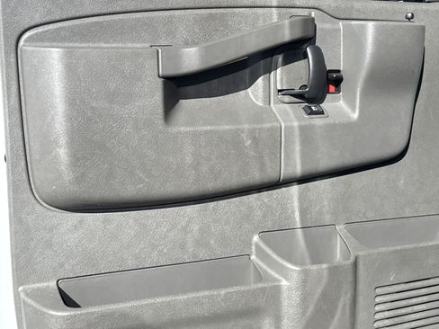 Certified 2022 GMC Savana 2500 w/ Driver Convenience Package image 14