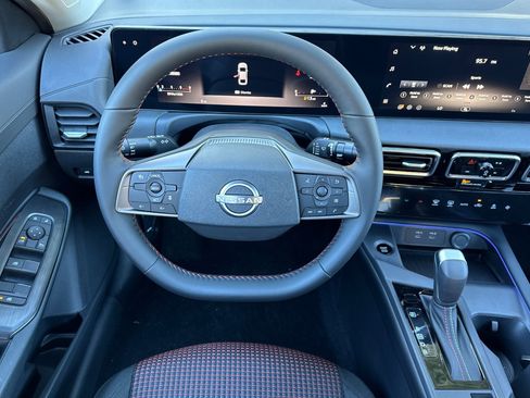 New 2026 Nissan Sentra SR w/ Floor Mat Package image 11