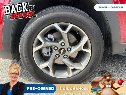 Used 2025 Chevrolet Trax LT FWD image 10