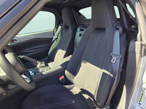 New 2026 MAZDA MX-5 Miata Club w/ Interior Package RWD image 9
