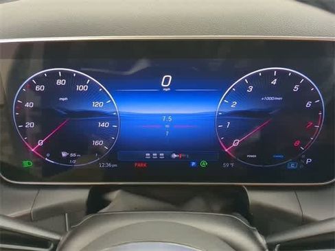 Used 2026 Mercedes-Benz GLC 300 4MATIC image 34